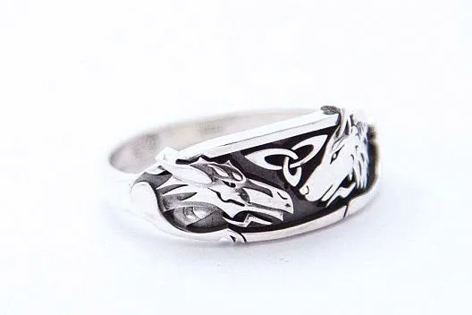 Серебряное кольцо "Дракон и Волк"