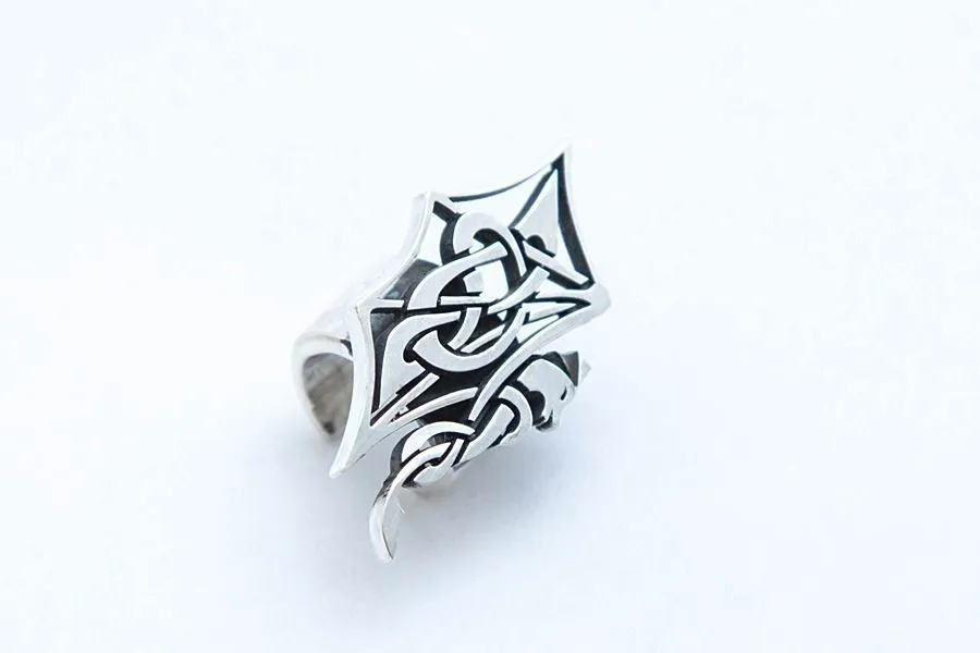 Серебряный кафф "Следуй за драконом"