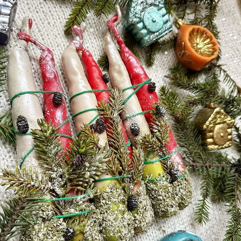 Катаная живая свеча "Йоль" с ольхой, елью, секретный ингридиент