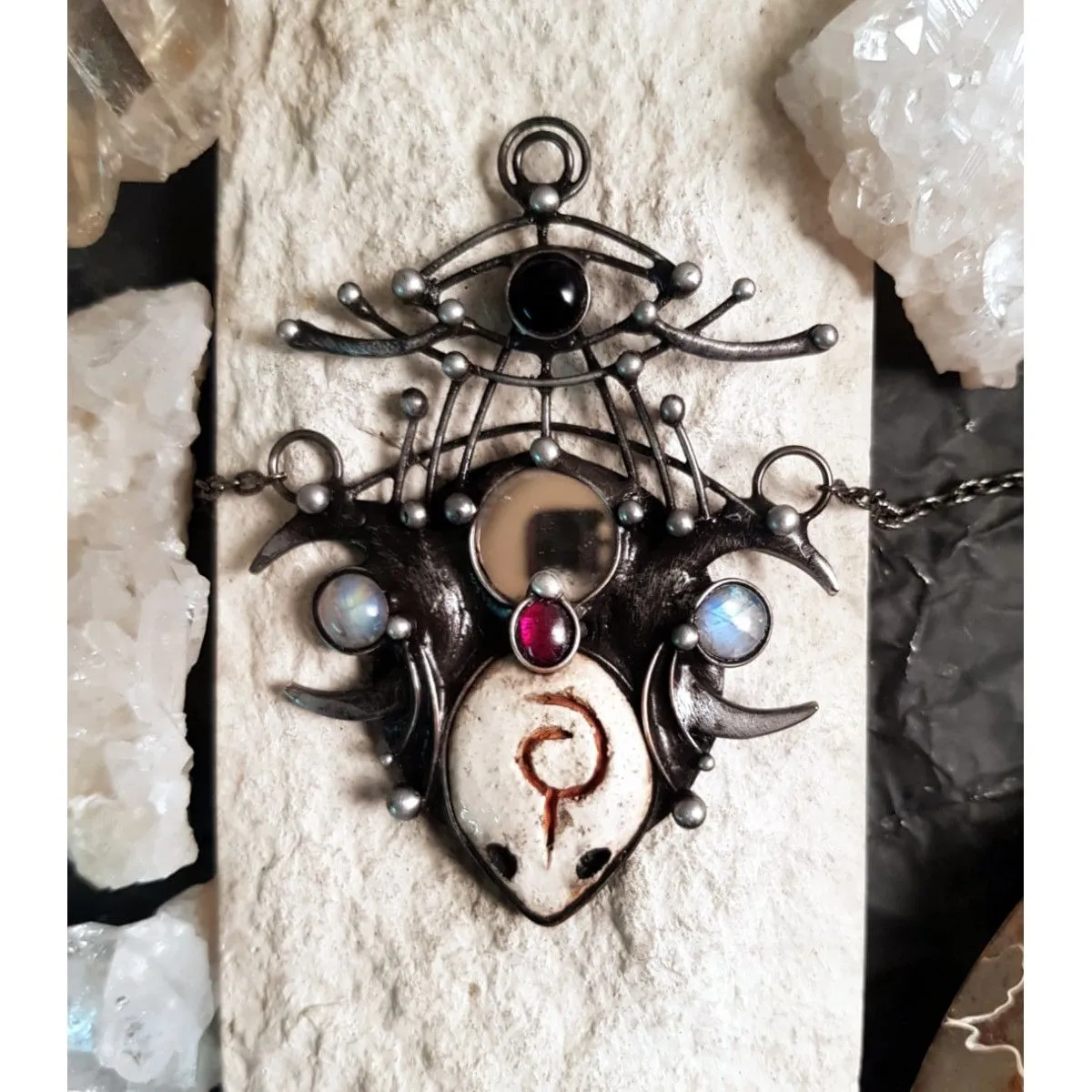 Подвеска "Новый мир"