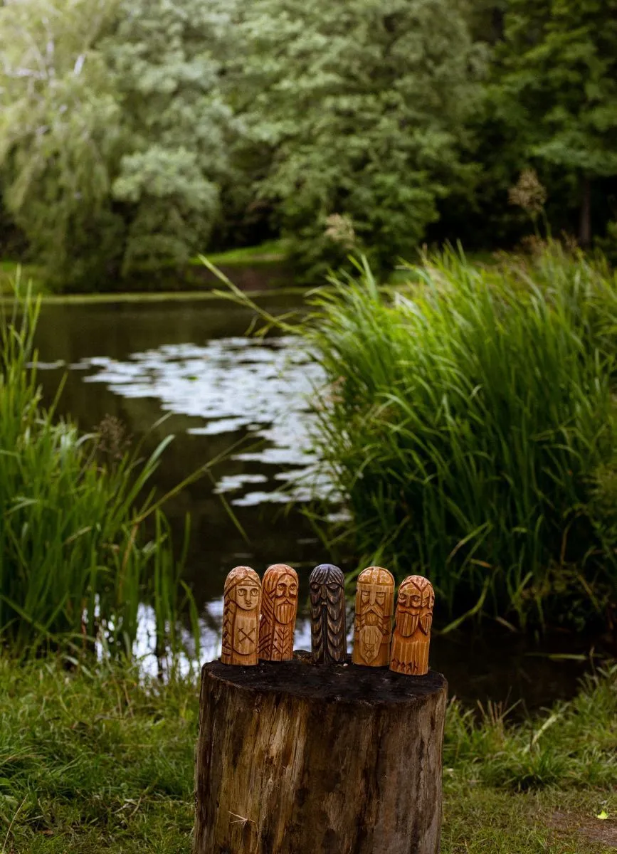 Славянский кумир "Руевит"