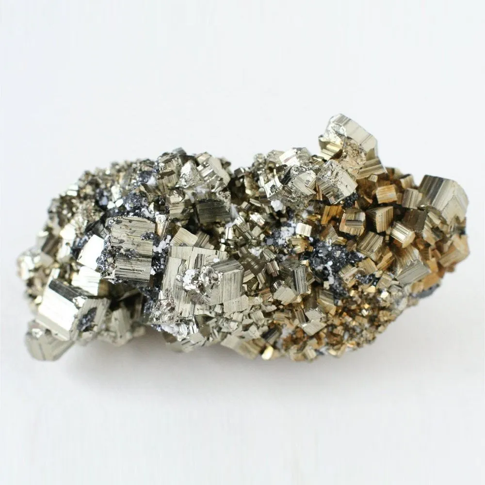 Друза пирита