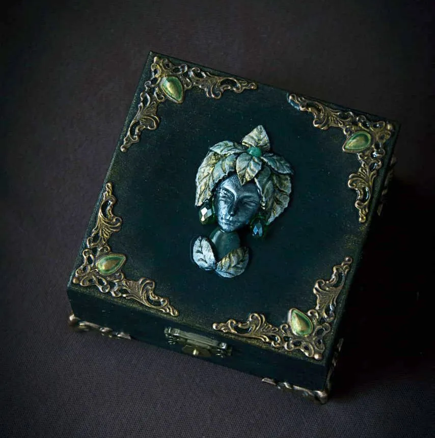 Шкатулка "Лесная Ведьма"