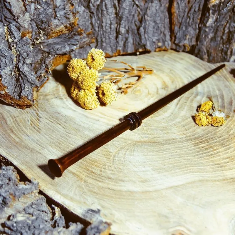 Магический жезл из кедра "Два мира"