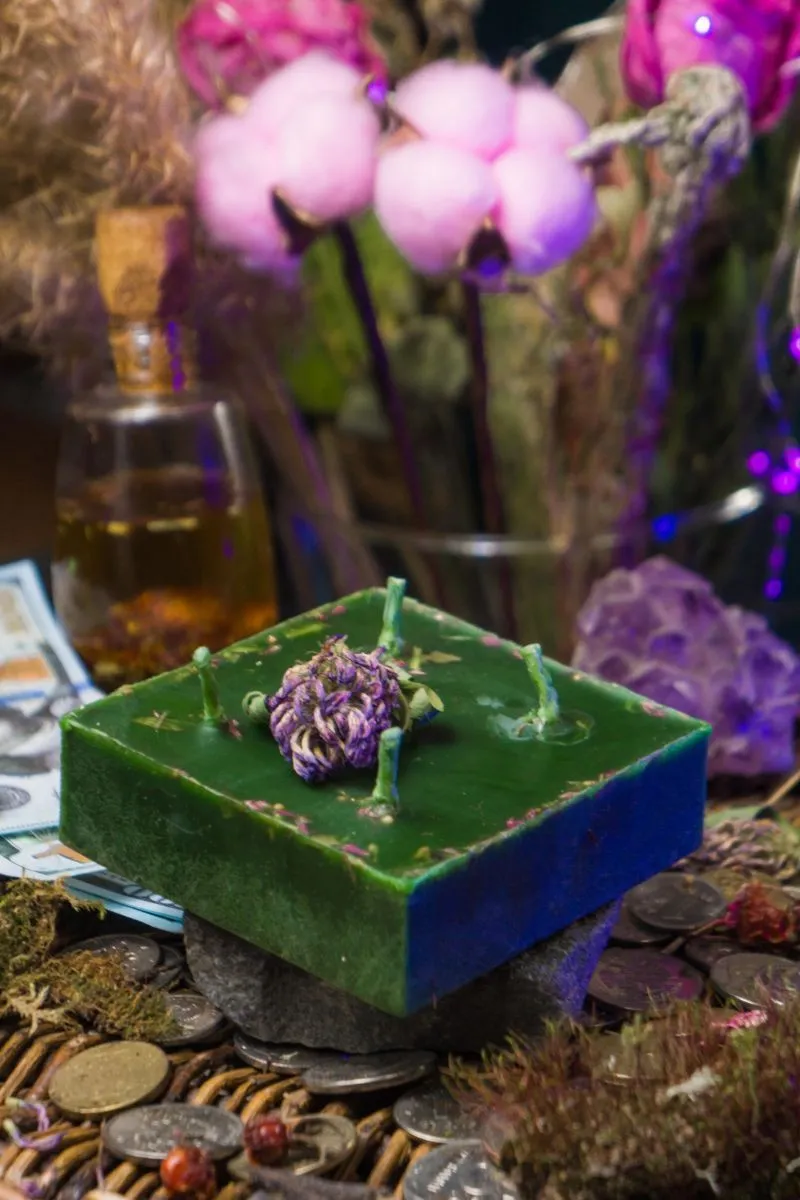 Свеча "Талисман изобилия"