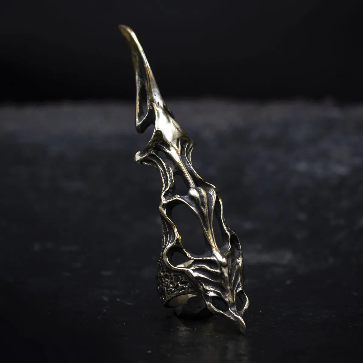 Кольцо "Длинный коготь" из бронзы