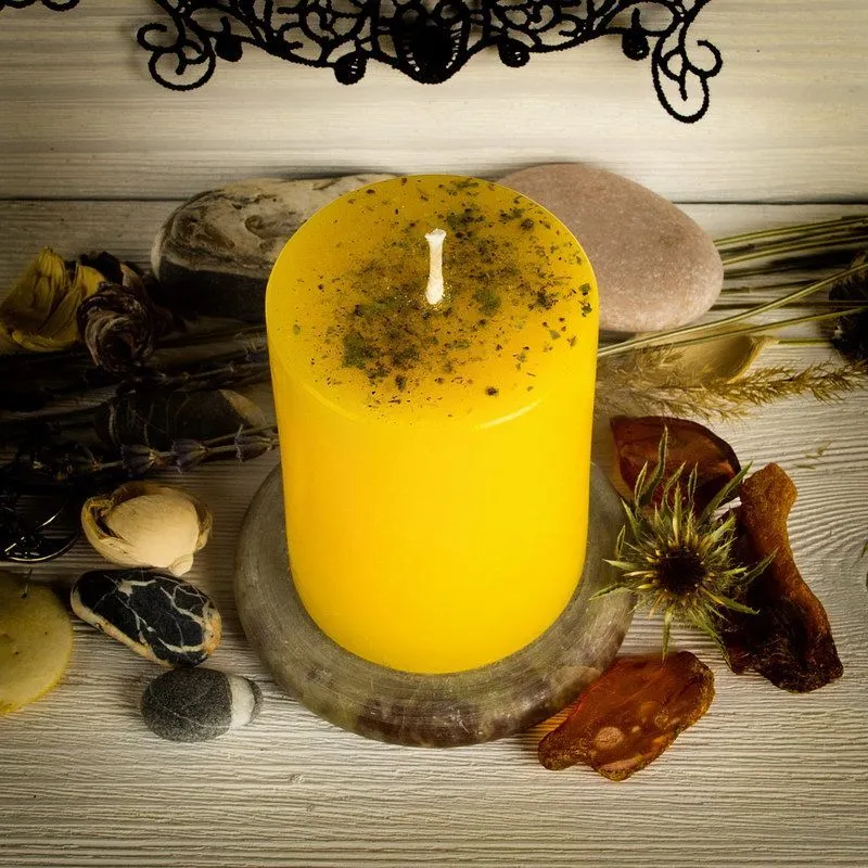 Свеча с травами "Освобождение"