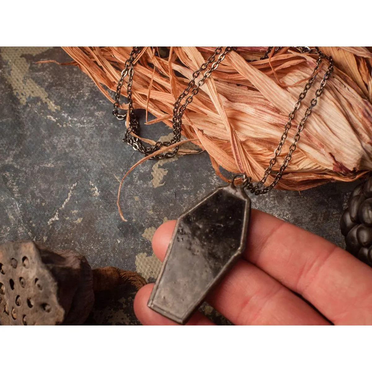 Подвеска "Викторианский траур"