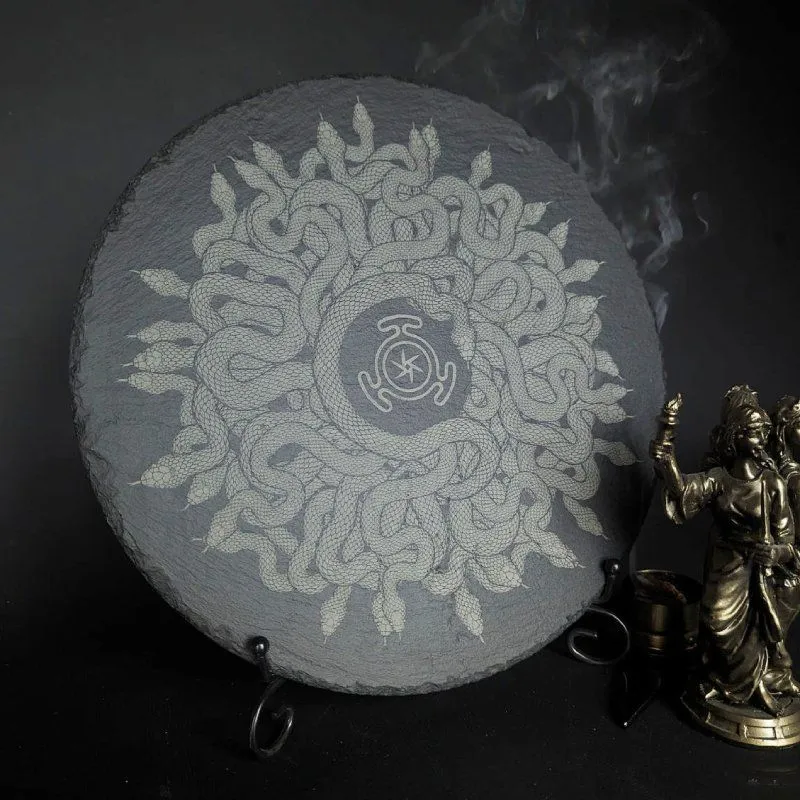 Алтарь "Геката", каменный