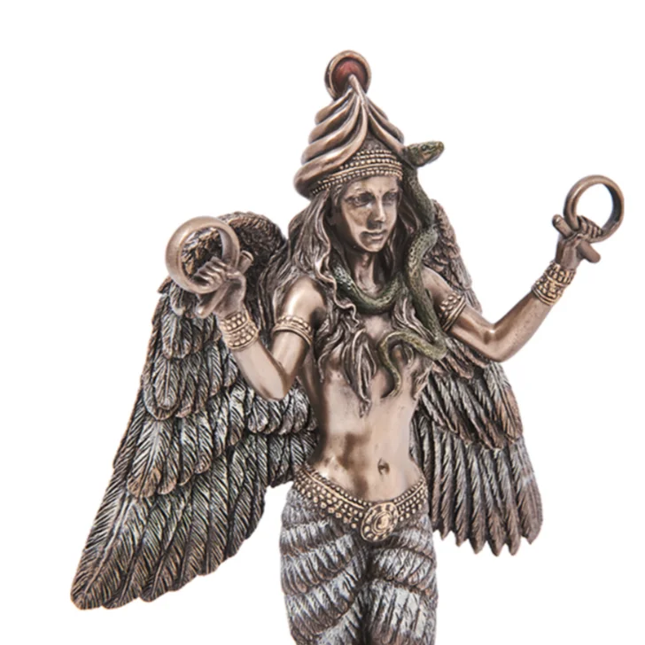 Статуэтка ''Иштар - богиня любви и силы''