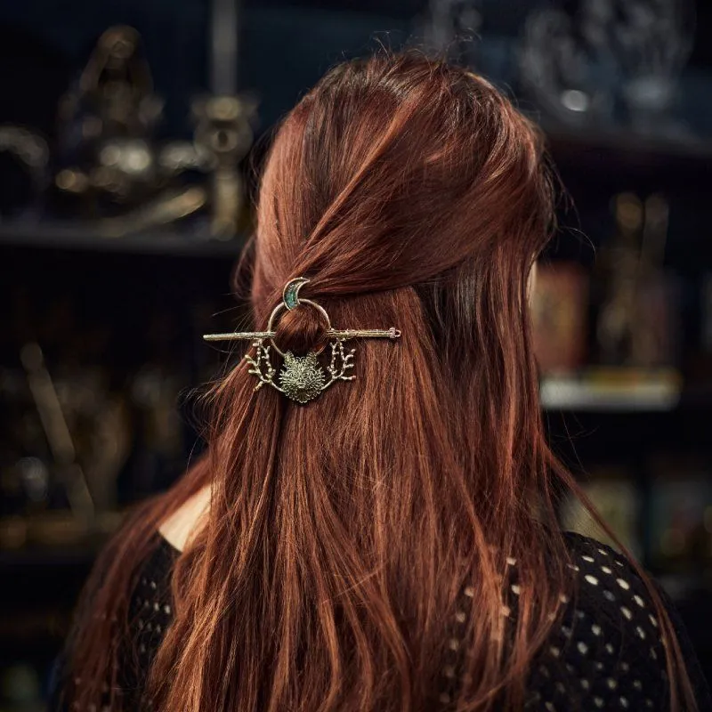 Заколка для волос "Волчья луна", золотистая