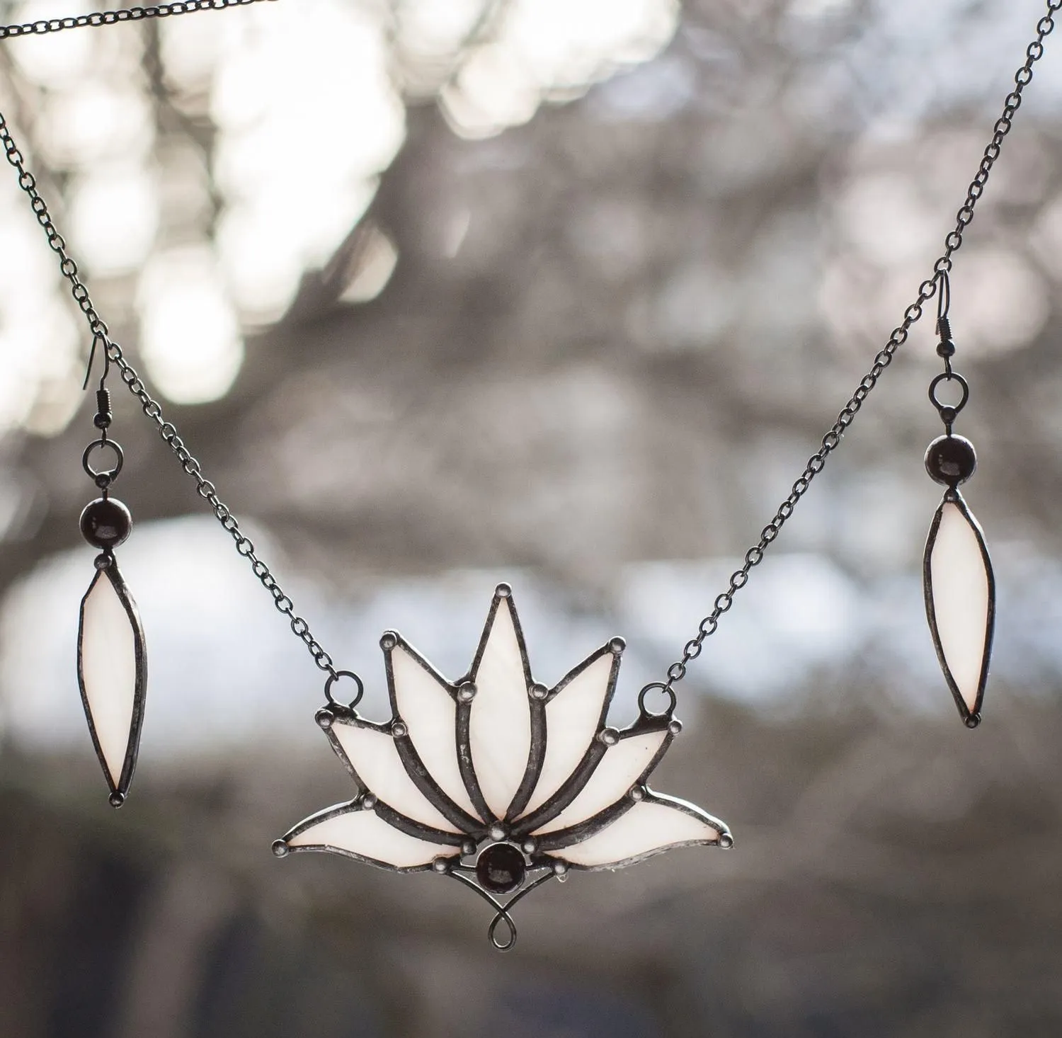 Серьги "Зеркальный лотос"