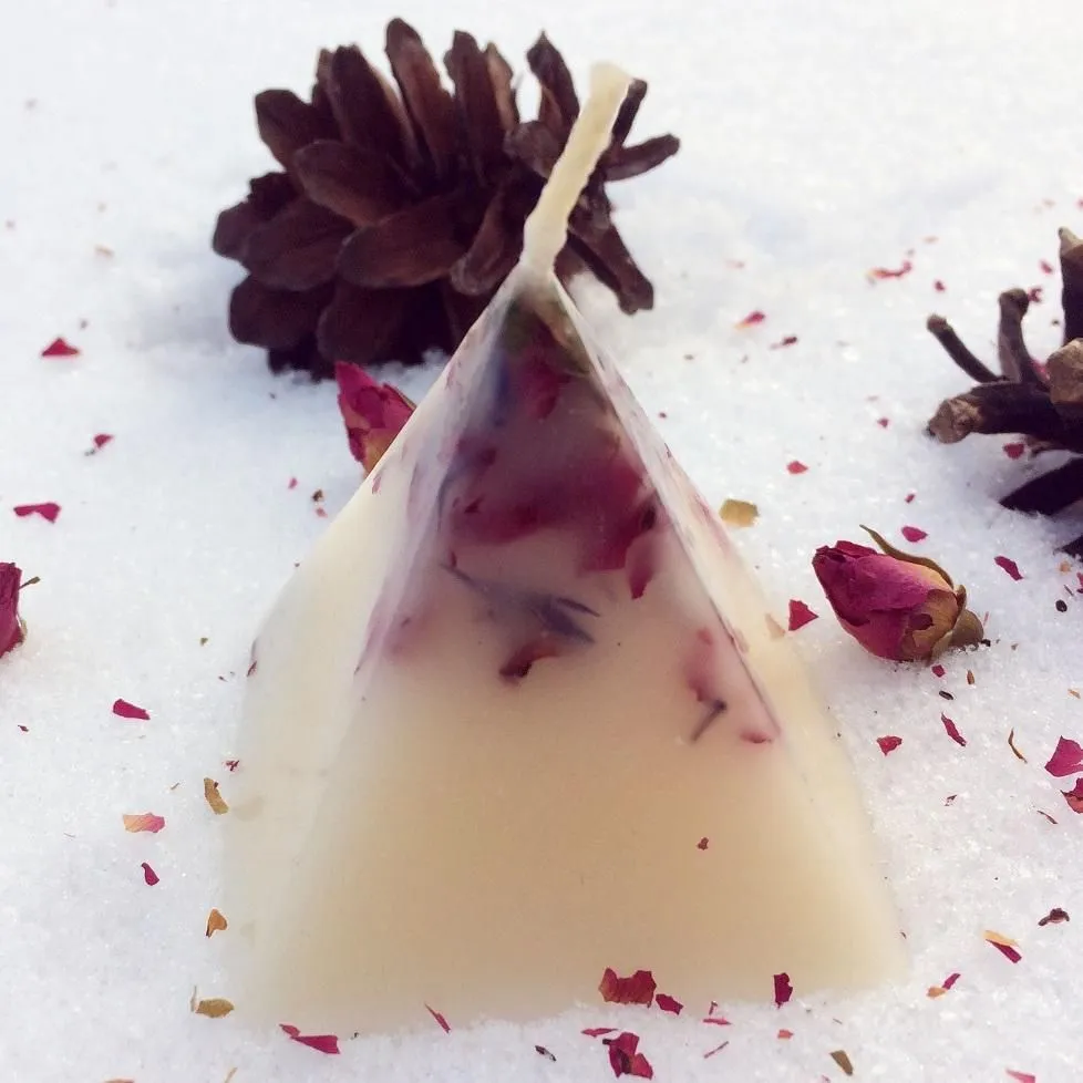 Свеча "Молоко Имболка"