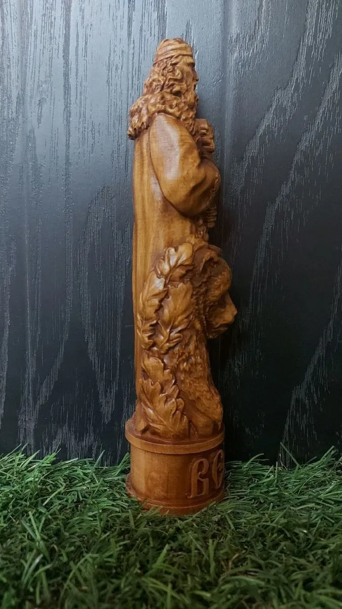 Алтарная статуэтка "Велес" из дерева