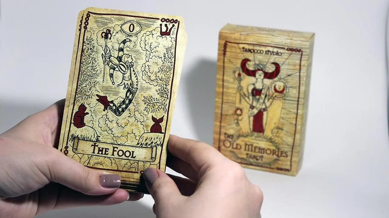 Таро Старых Воспоминаний (The Old Memories Tarot)