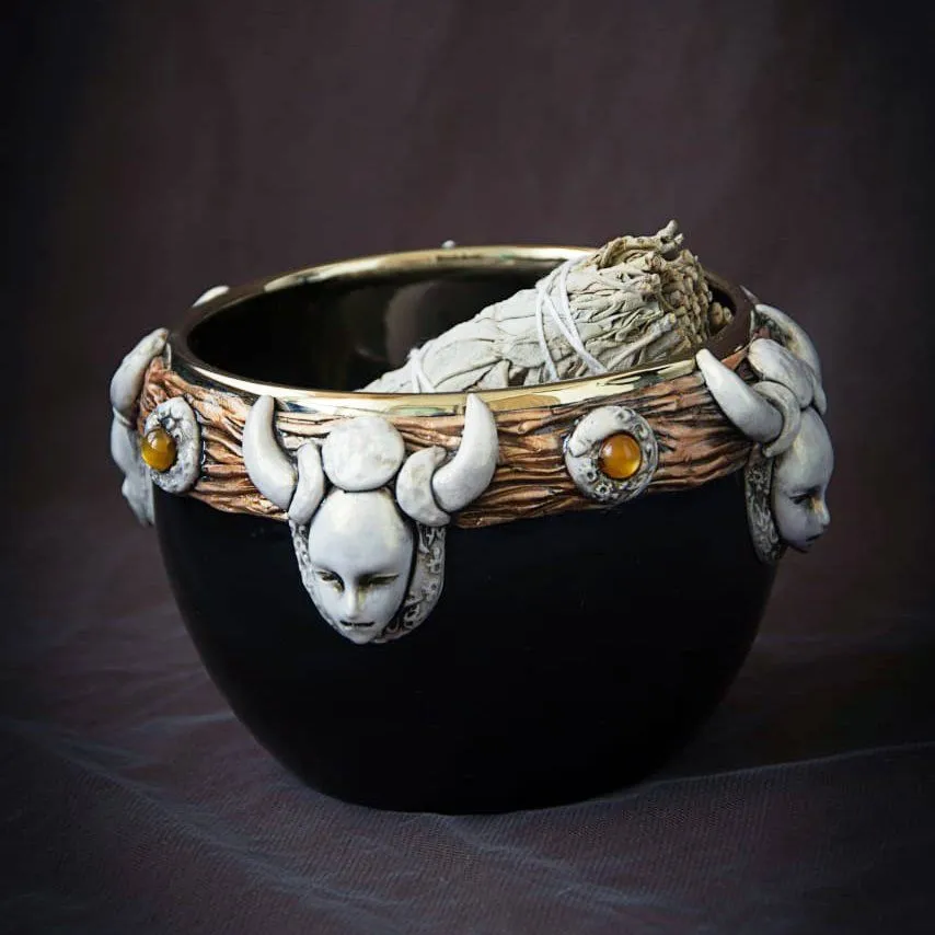 Алтарная чаша "Геката"