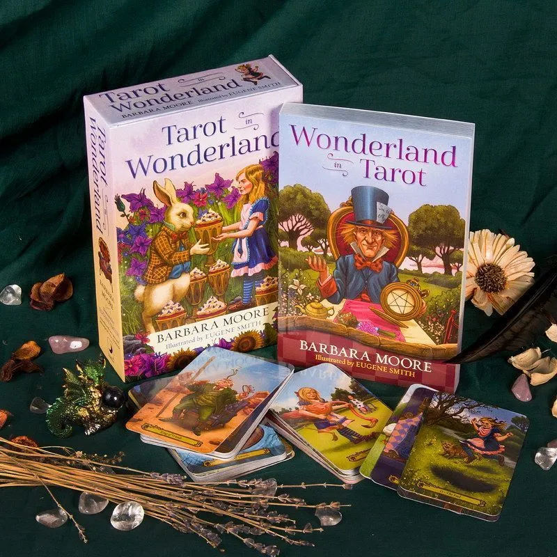 Набор "Tarot in Wonderland" (Таро в Стране Чудес, карты + книга)