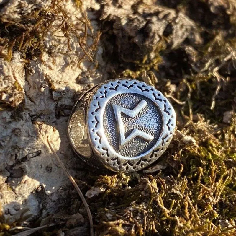 Бусина "Руна Перт" с серебрением