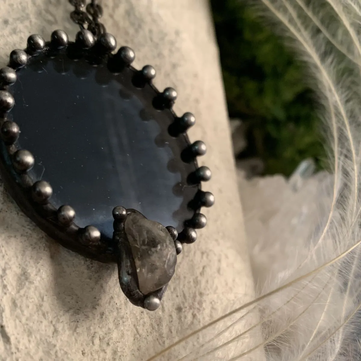 Кулон "Царство духов" с горным хрусталем