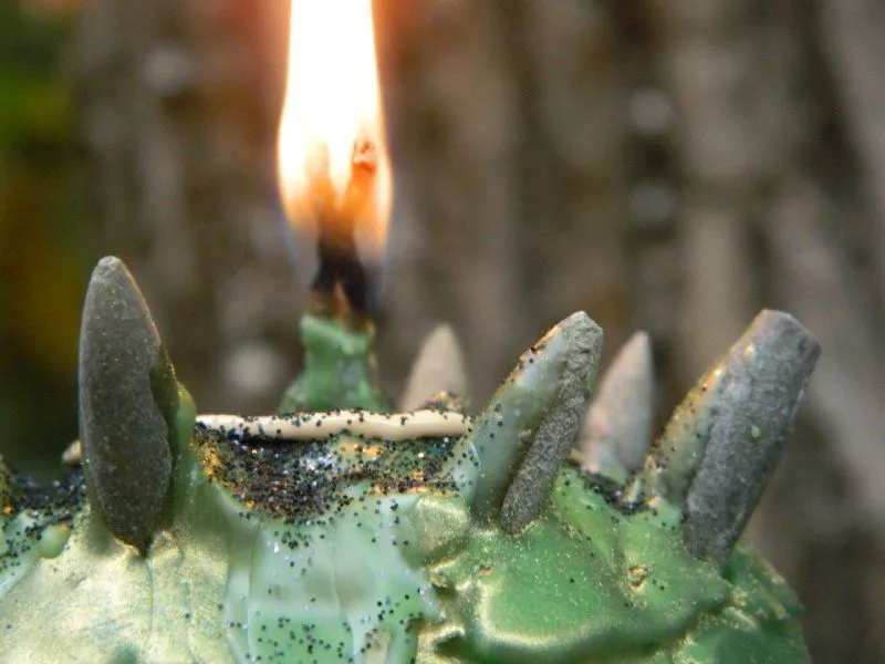 Cвеча "Ведьмино кольцо", травяная