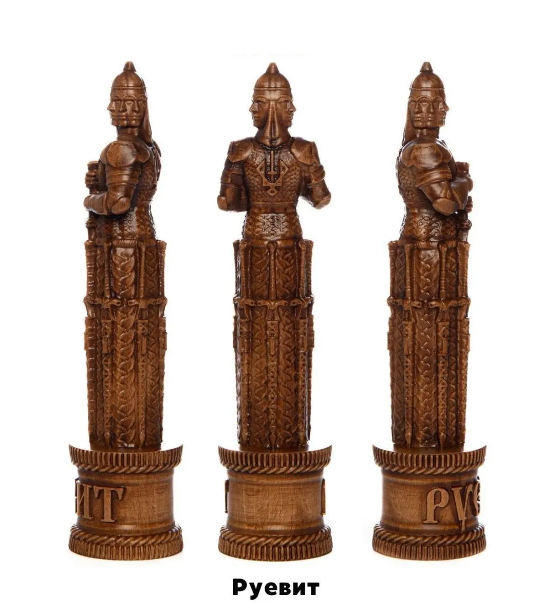 Алтарная статуэтка "Руевит" из дерева
