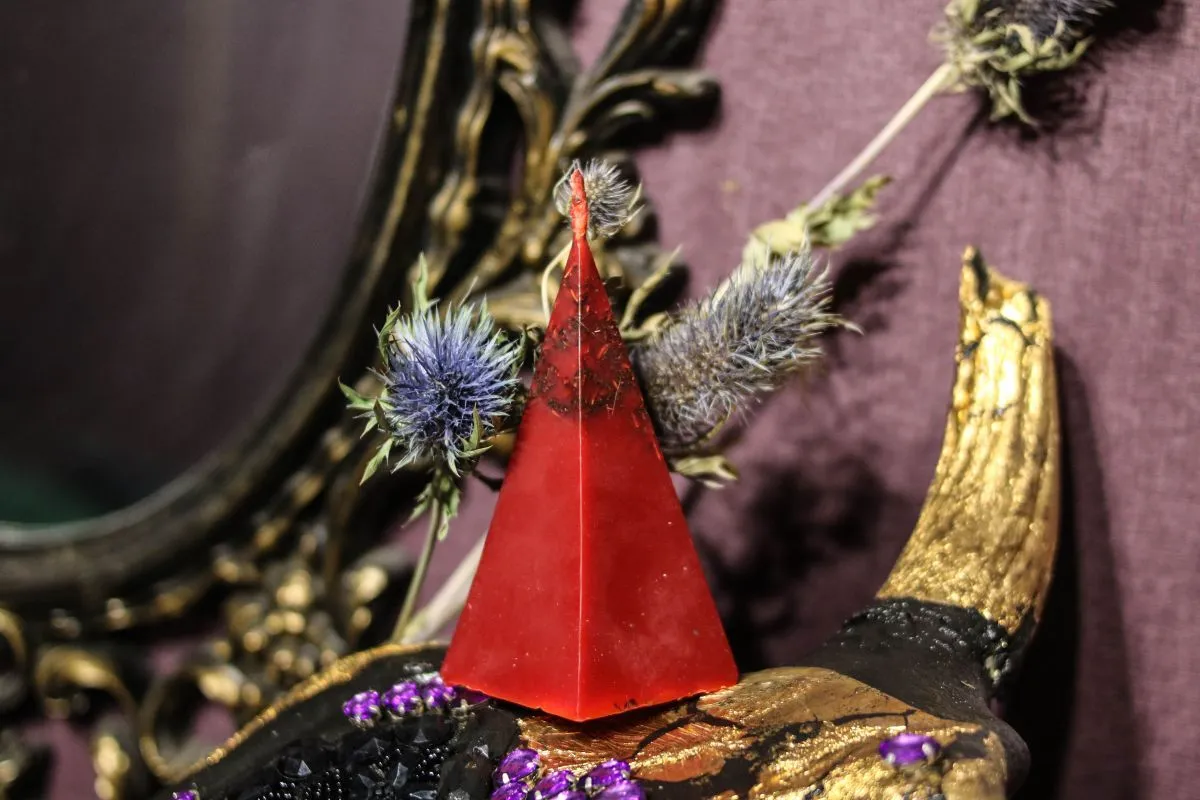 Свеча "Пламя любви"