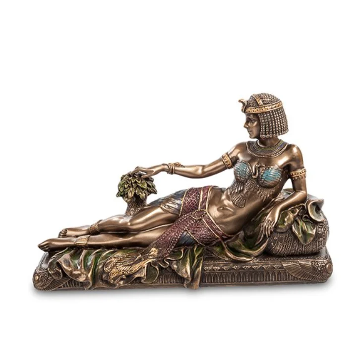 Статуэтка «Клеопатра на ложе»