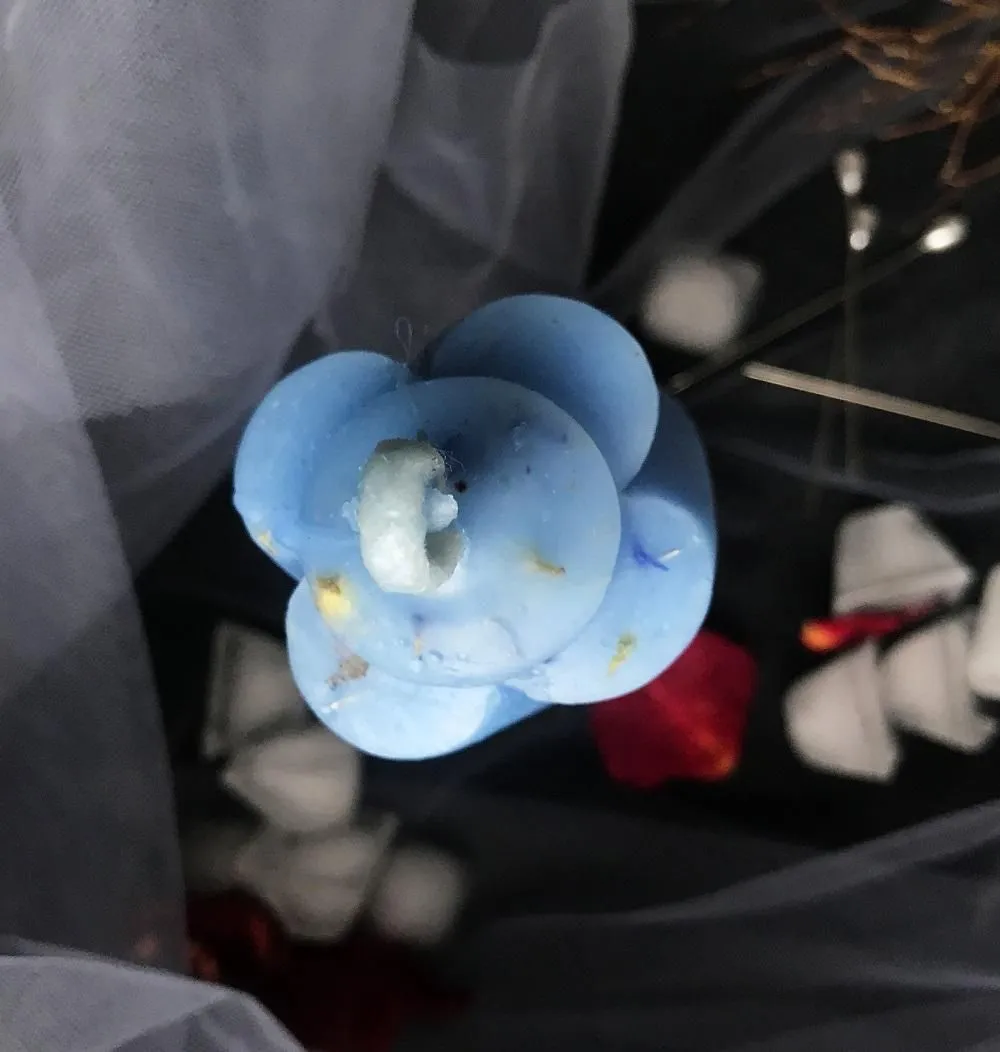 Свеча "Ледяное сердце"