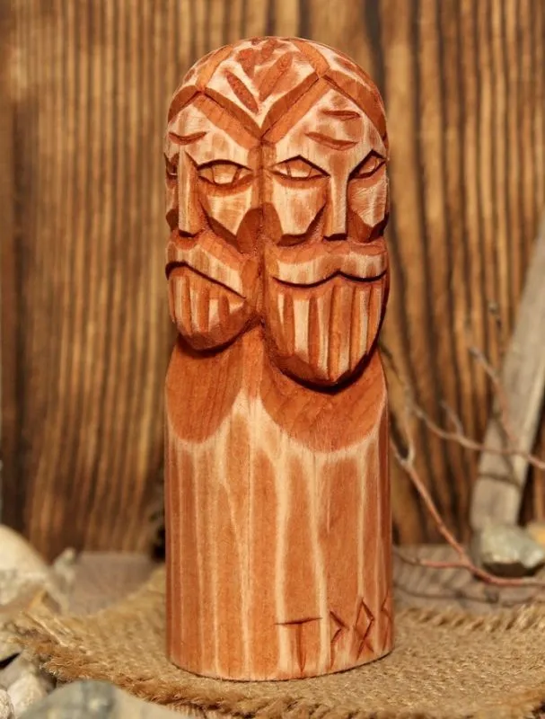 Славянский кумир "Троян"