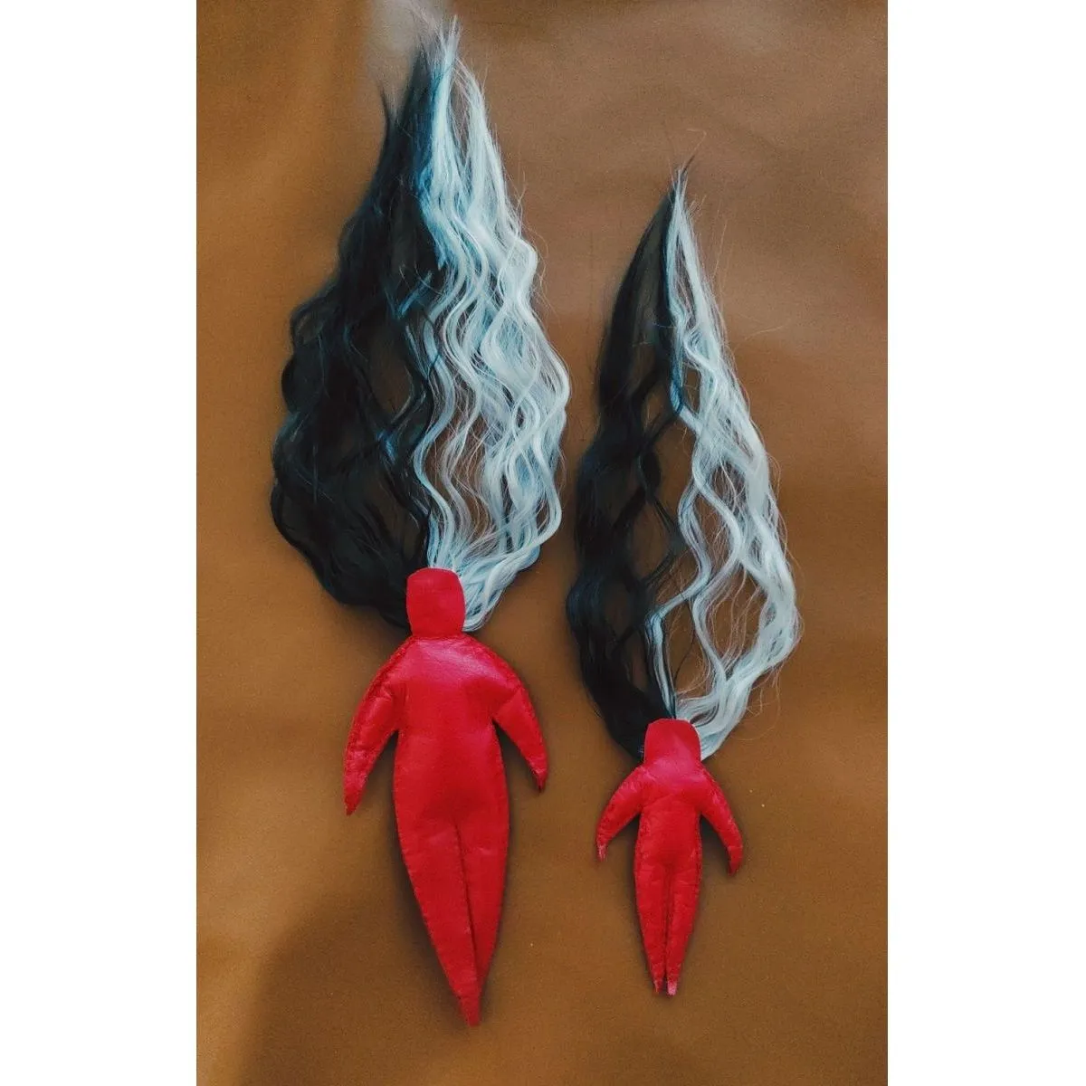 Кукла-вольт из натуральной кожи красная малая