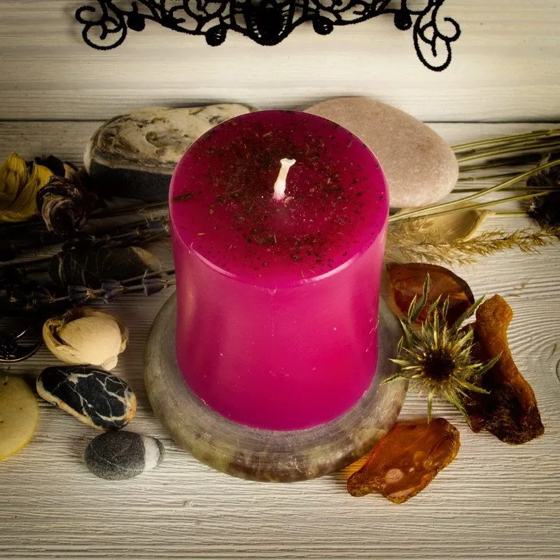 Свеча с травами "Священные узы"