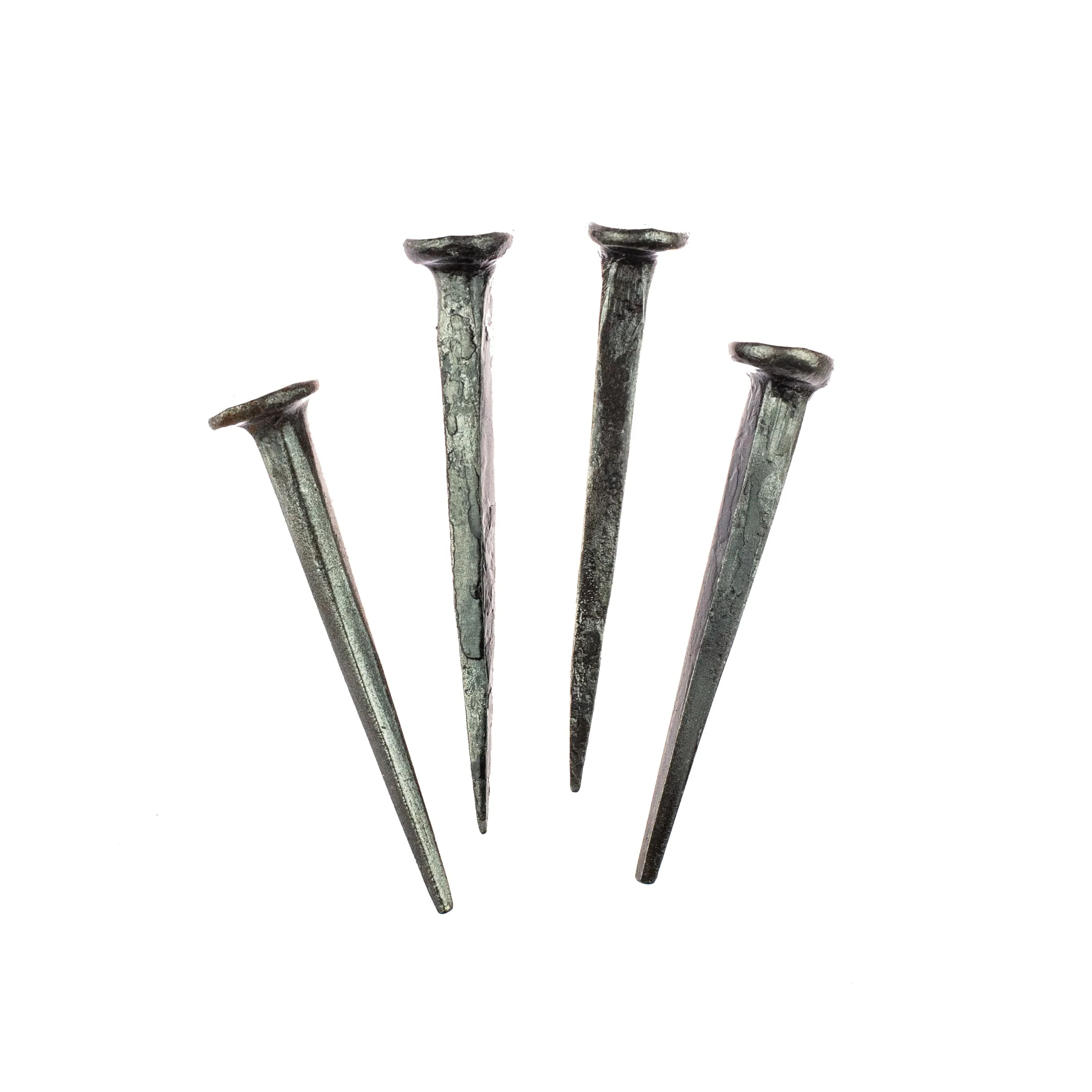 Гвоздь кованый