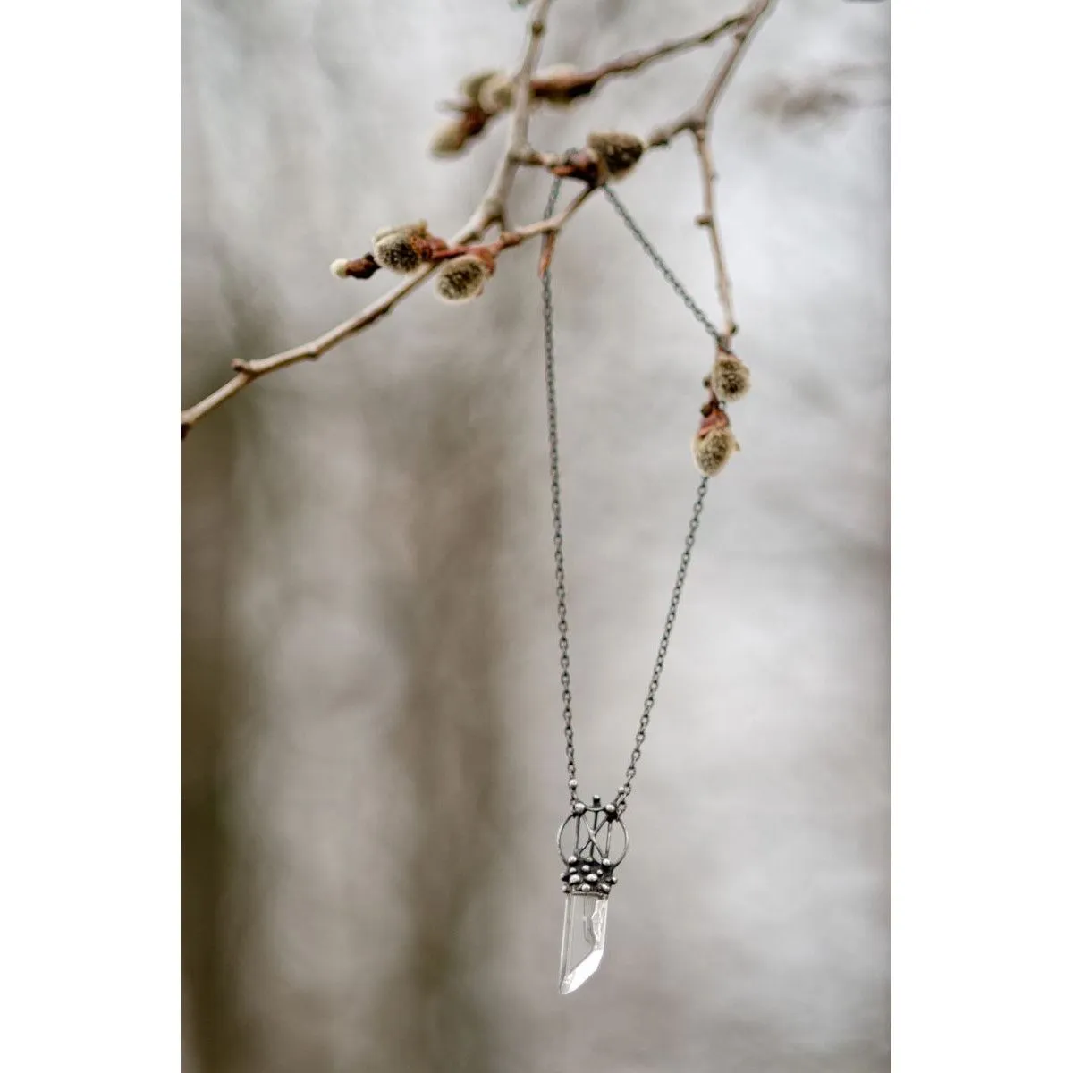 Подвеска "Рассвет новой жизни" с руной Дагаз