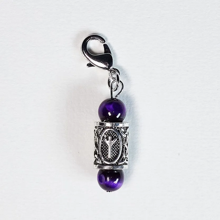 Брелок "Знак судьбы" с руной, тонированный тигровый глаз