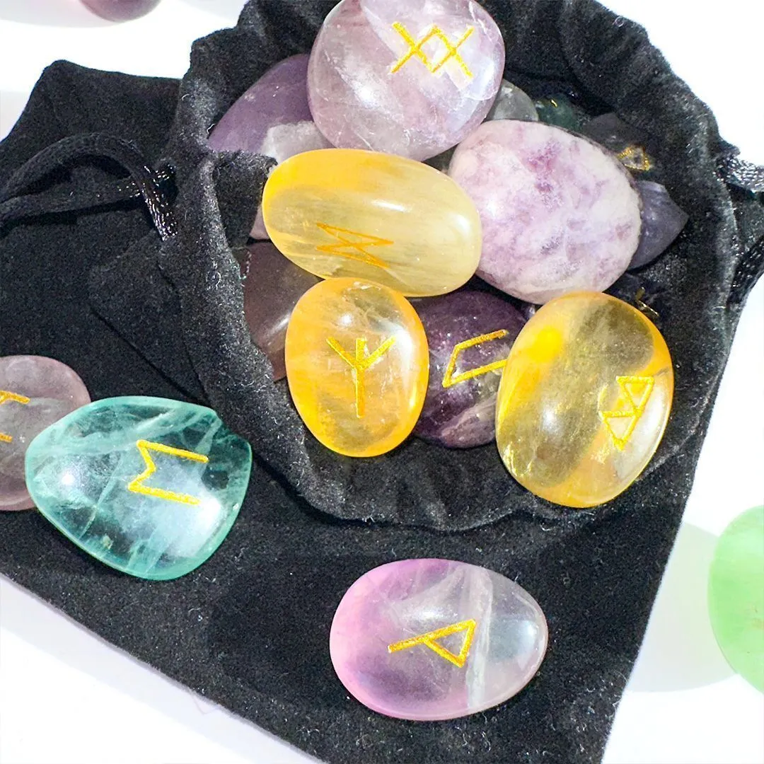 Скандинавские руны из флюорита "Дорога в Альвхейм"