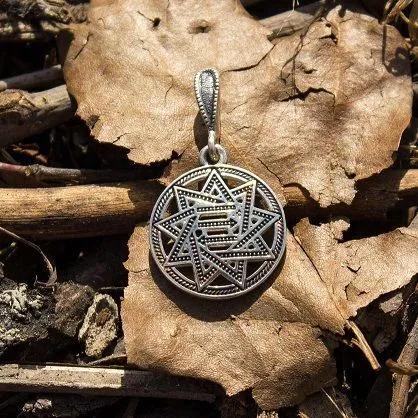 Оберег "Чертог Бусла" (31 января - 25 февраля) с серебрением