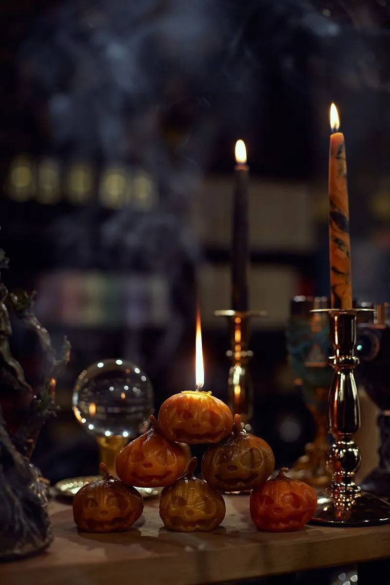 Набор катаных свечей "Ночь уходящего Бога"