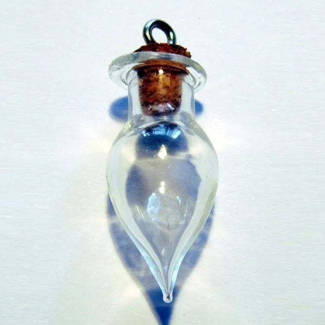 Мини-бутылочка с пробкой