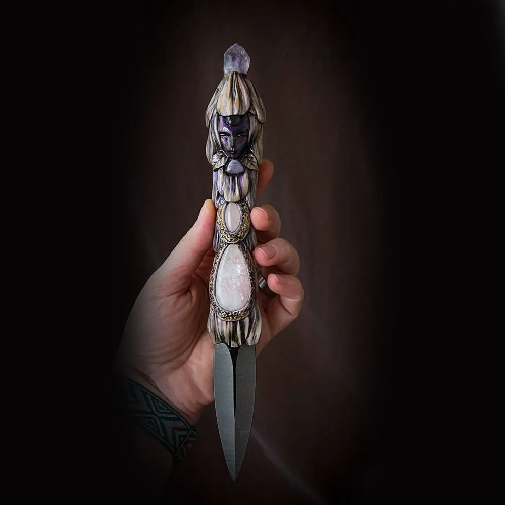 Ритуальный нож "Дух камня", аметист