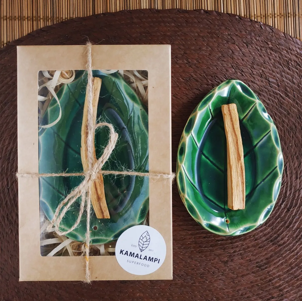 Набор "Изумрудный лист" для окуривания (подставка + пало санто)