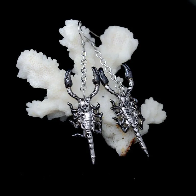 Серьги "Скорпионы" в технике гальваника