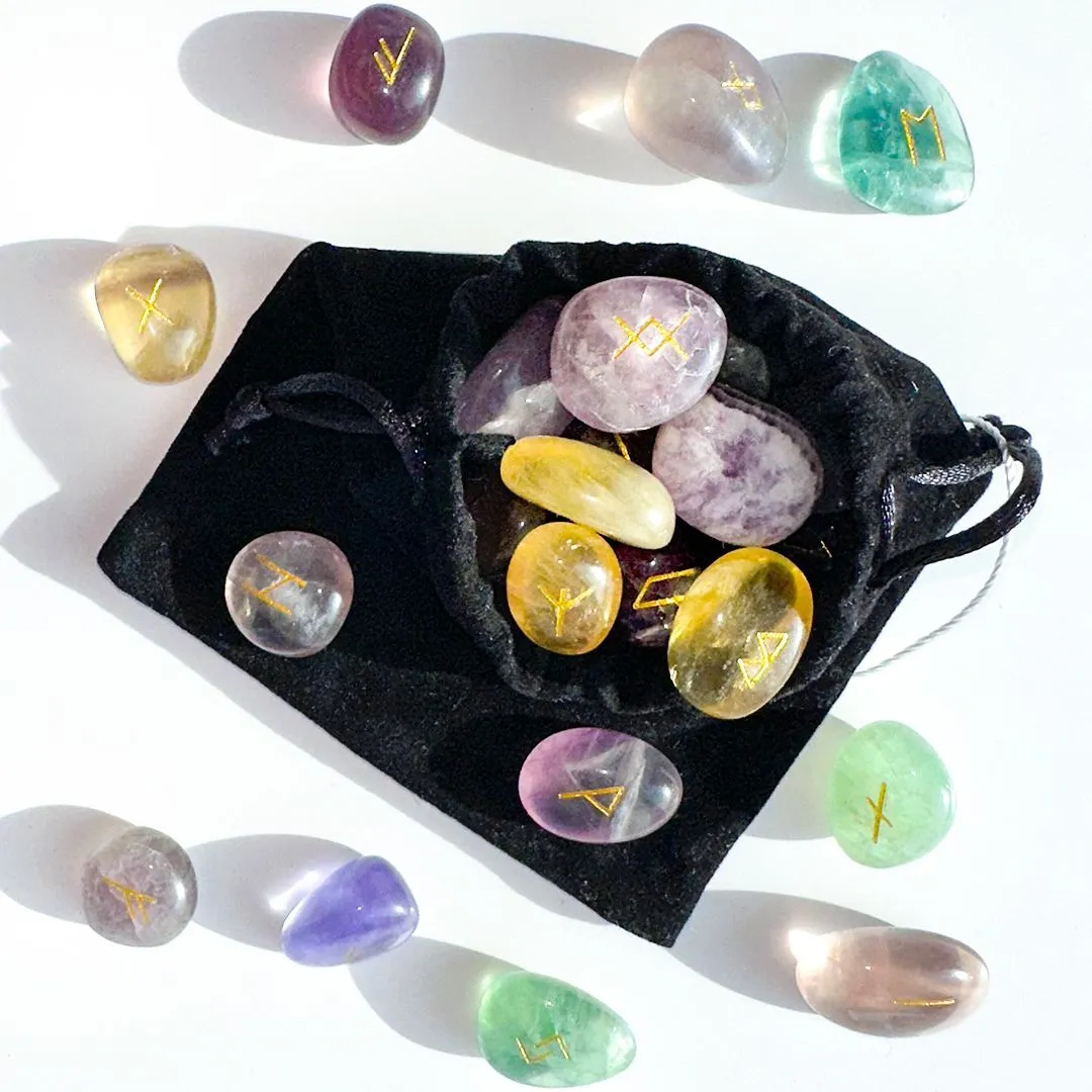 Скандинавские руны из флюорита "Дорога в Альвхейм"