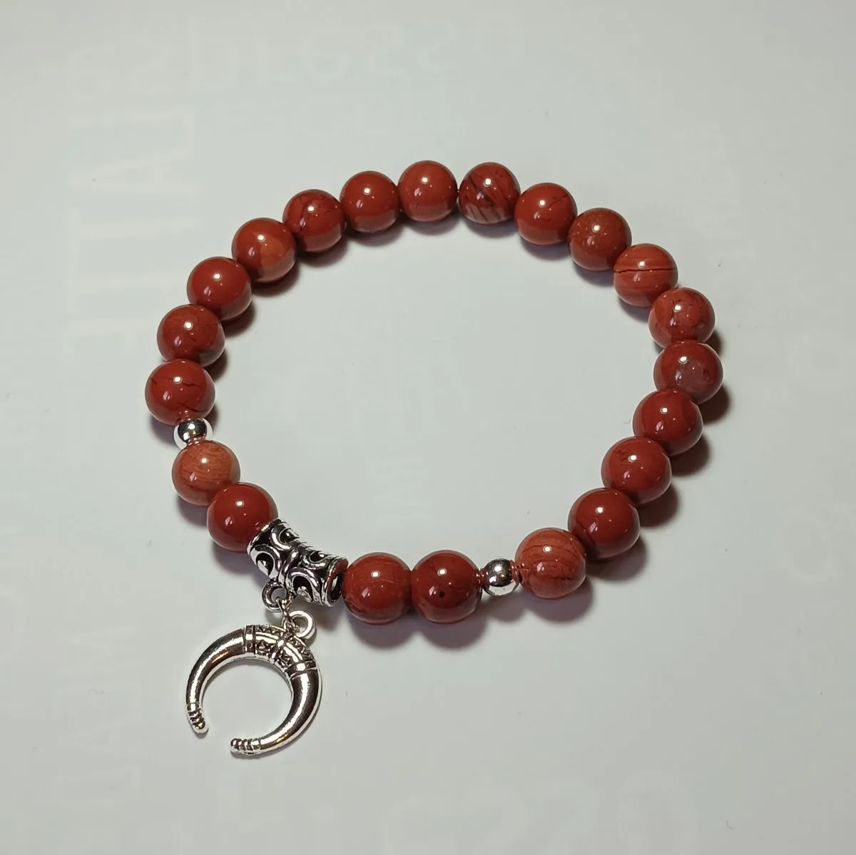 Браслет из натурального камня