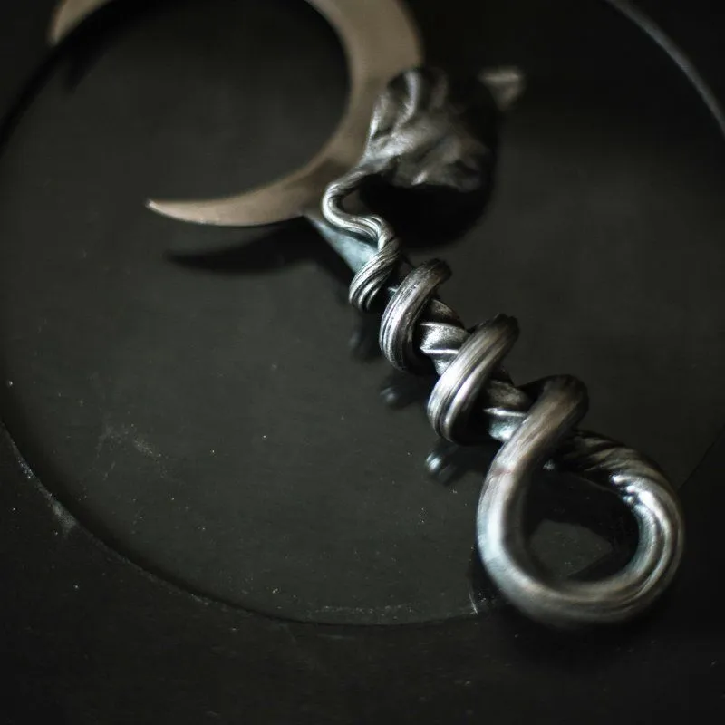 Серп "Лунная лоза" кованый