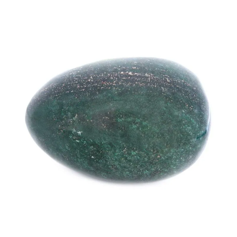 Яйцо из камня