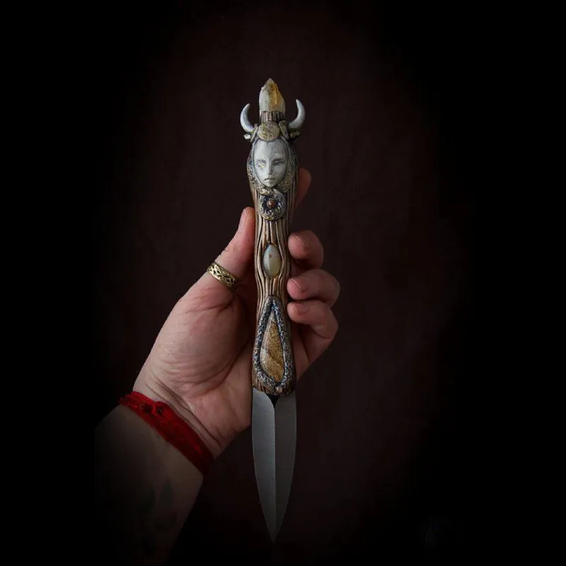 Ритуальный нож "Геката"