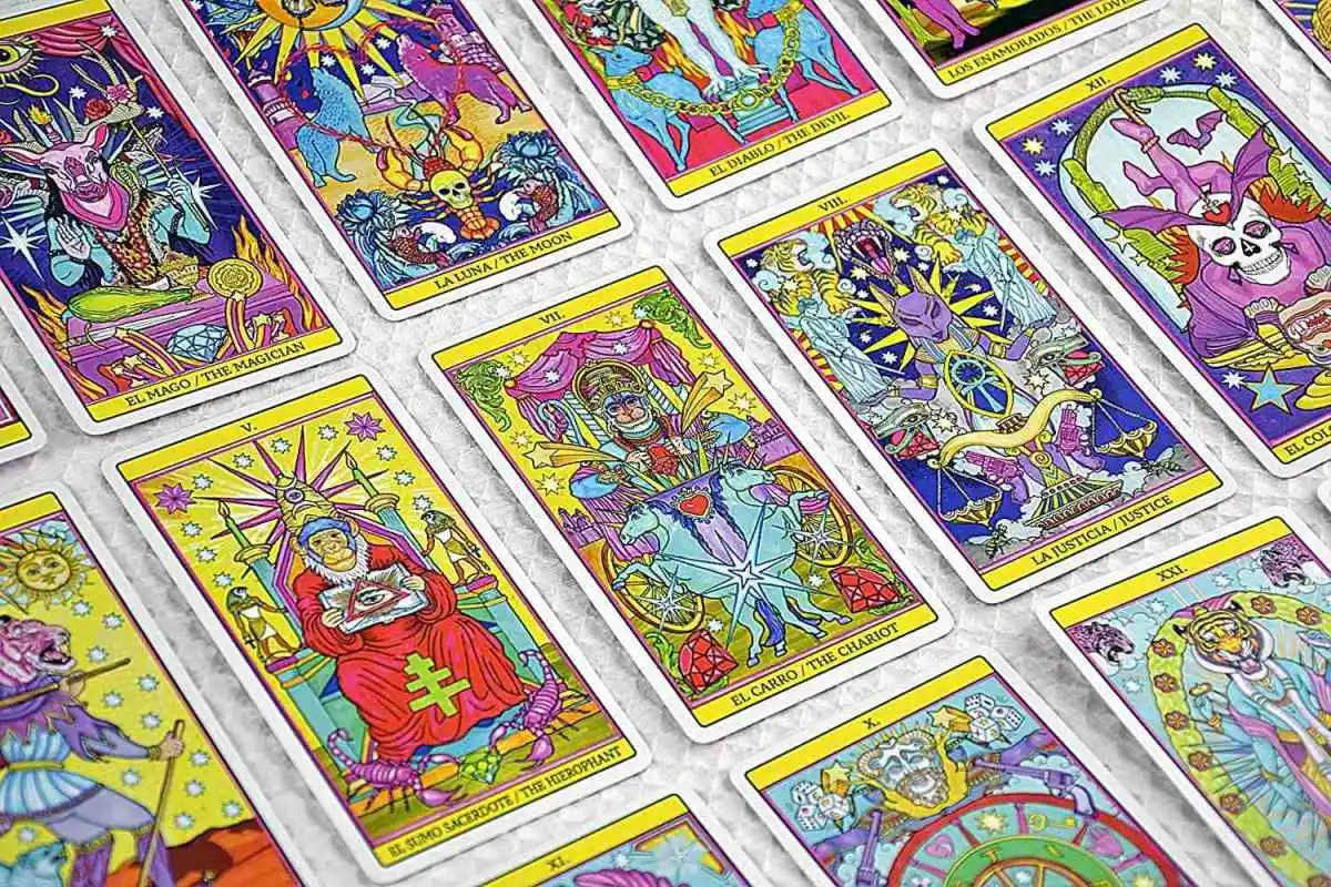 Таро Бога Трех (Tarot De El Dios De Los Tres)