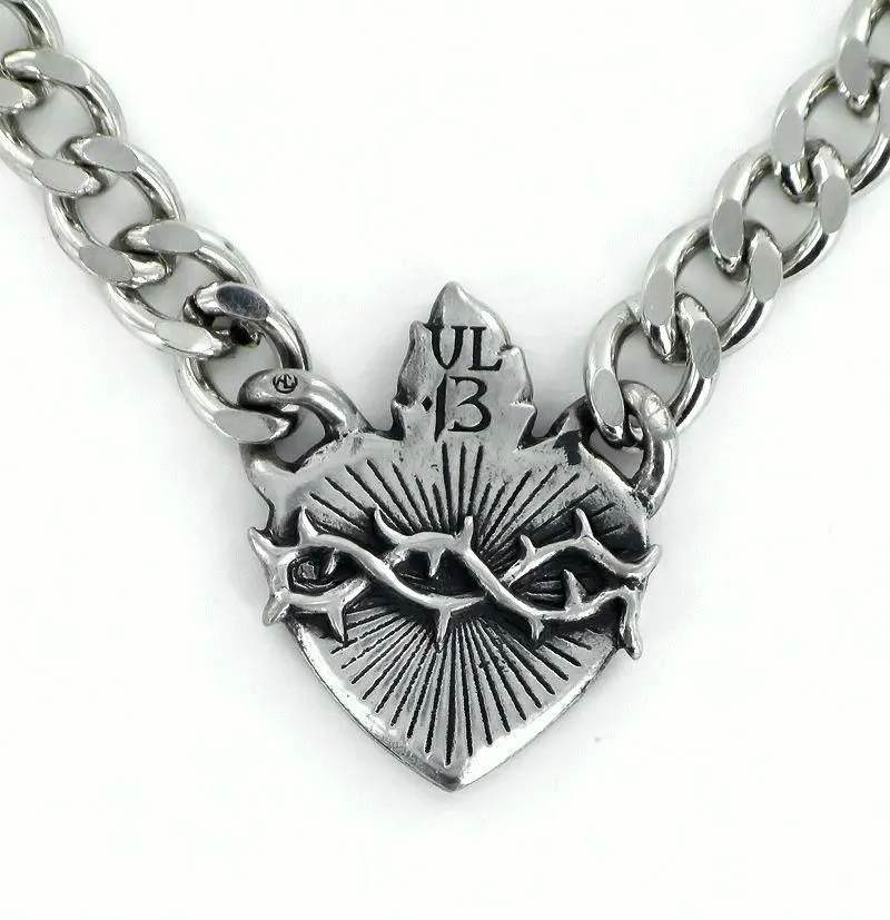 Подвеска с эмалью "Святое сердце"