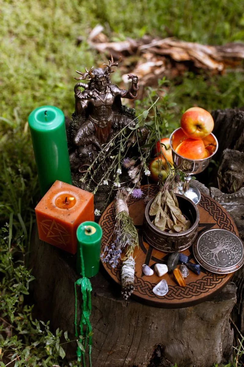 Алтарная статуэтка "Кернунн, Владыка Животных"