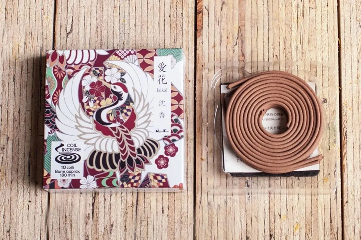 Японские спиральные благовония Aika "Agarwood" ("Алойное дерево")